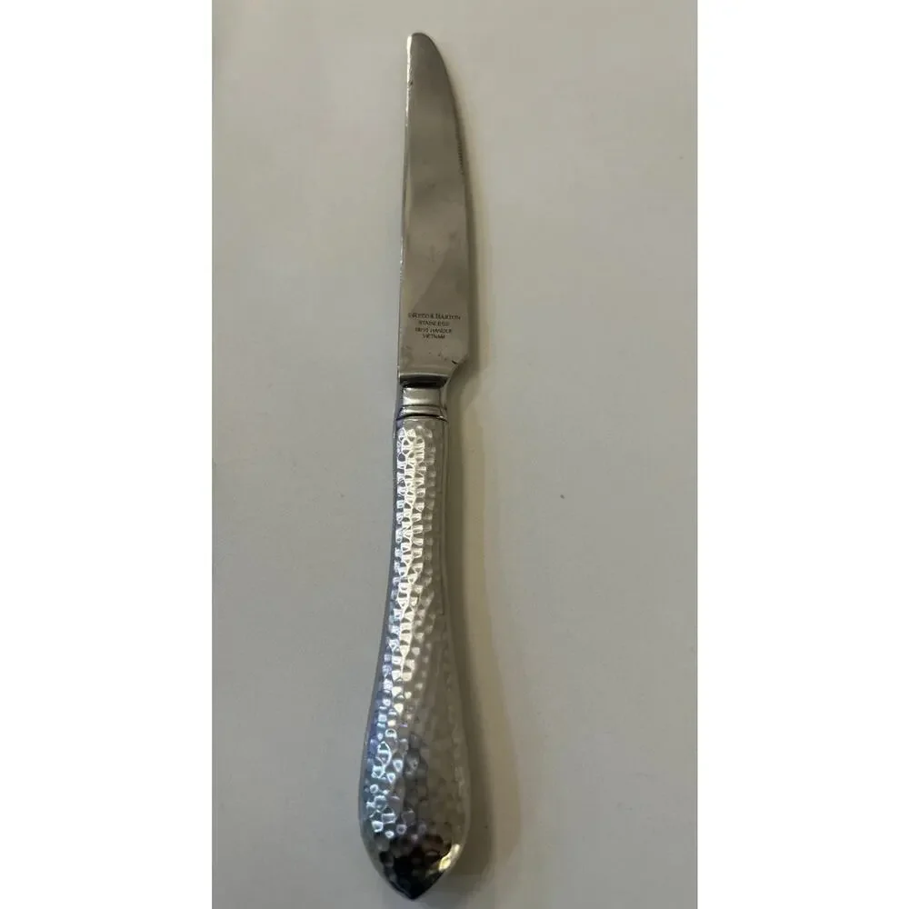 REED & BARTON Stainless‎ Steel Antique Hammered Dinner Knife Teardrop Handle